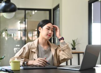 Ways You Can Continue Working Even When You’re Sick To Get The Job Done
