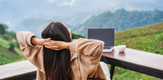 6 Ways To Start A Healthy Relationship With Yourself