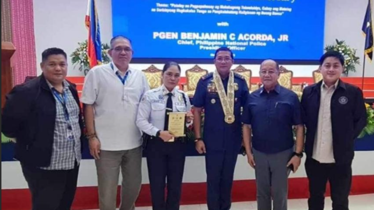 SM SUPERMALLS’ LADY SECURITY GUARD GILREN BAJADO HONORED FOR EXEMPLARY ACT