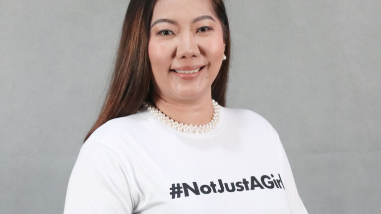 Filipina Public Speaker Addresses Discrimination Among Women Relating To Their Appearance