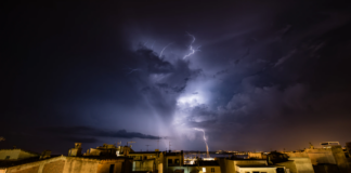 What to Post (And What to Avoid) During a Community Crisis
